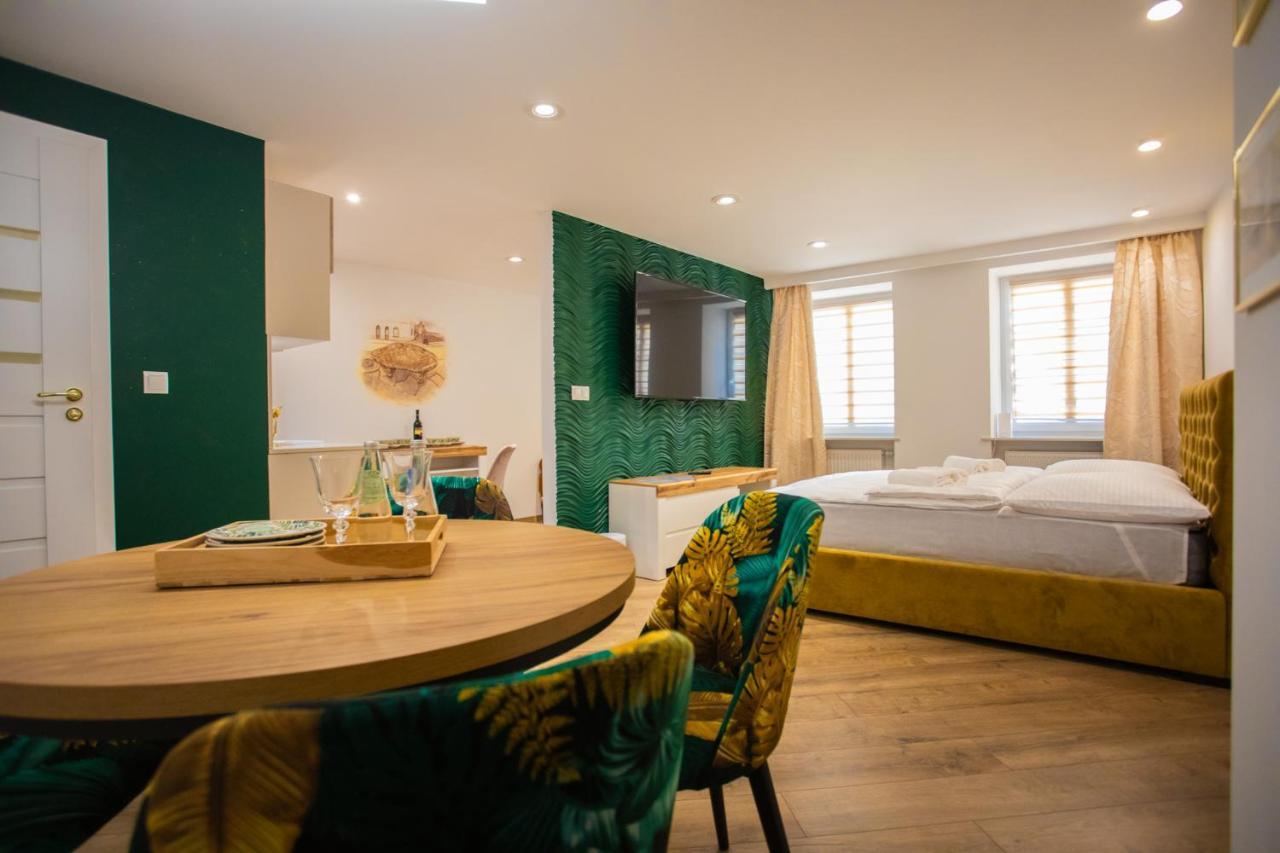 Apartament Ksiazecy Gold Klimatyzacja Болеславец Екстериор снимка